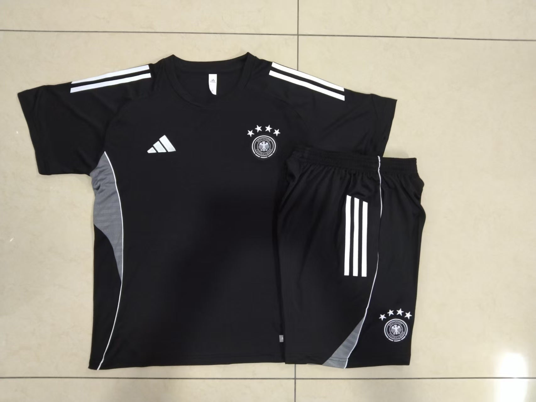 CAMISETA + PANTALONES ALEMANIA II 25/26
