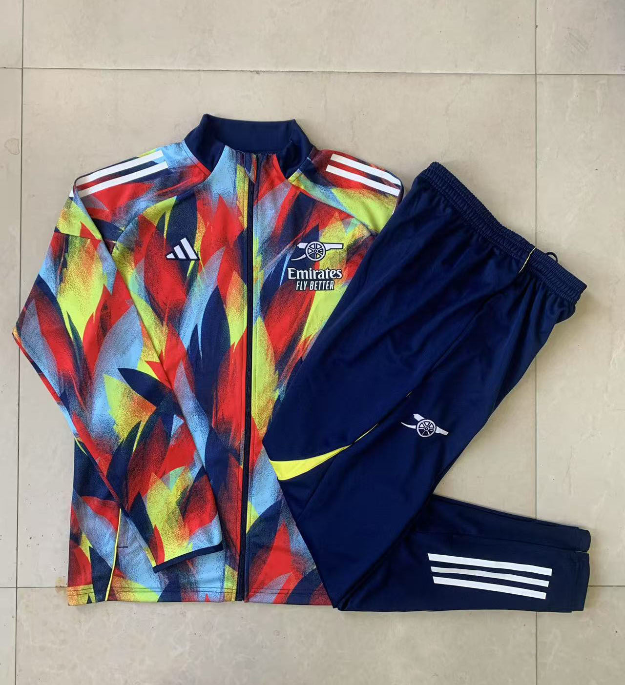PANTALONES + SUDADERA ARSENAL VIII 25/26