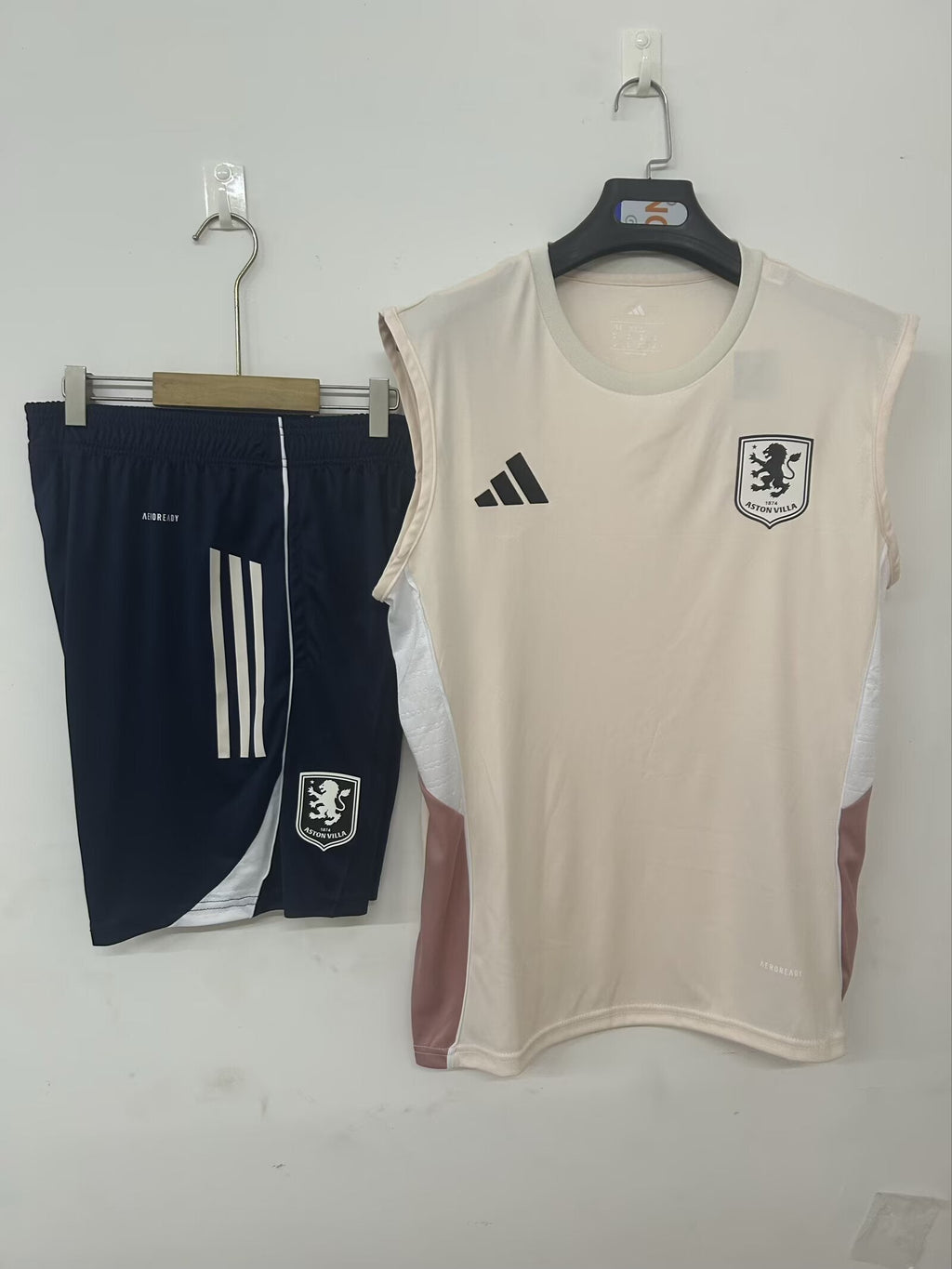 CAMISETA + PANTALONES ASTON VILLA II 25/26 (MANGA CORTA)