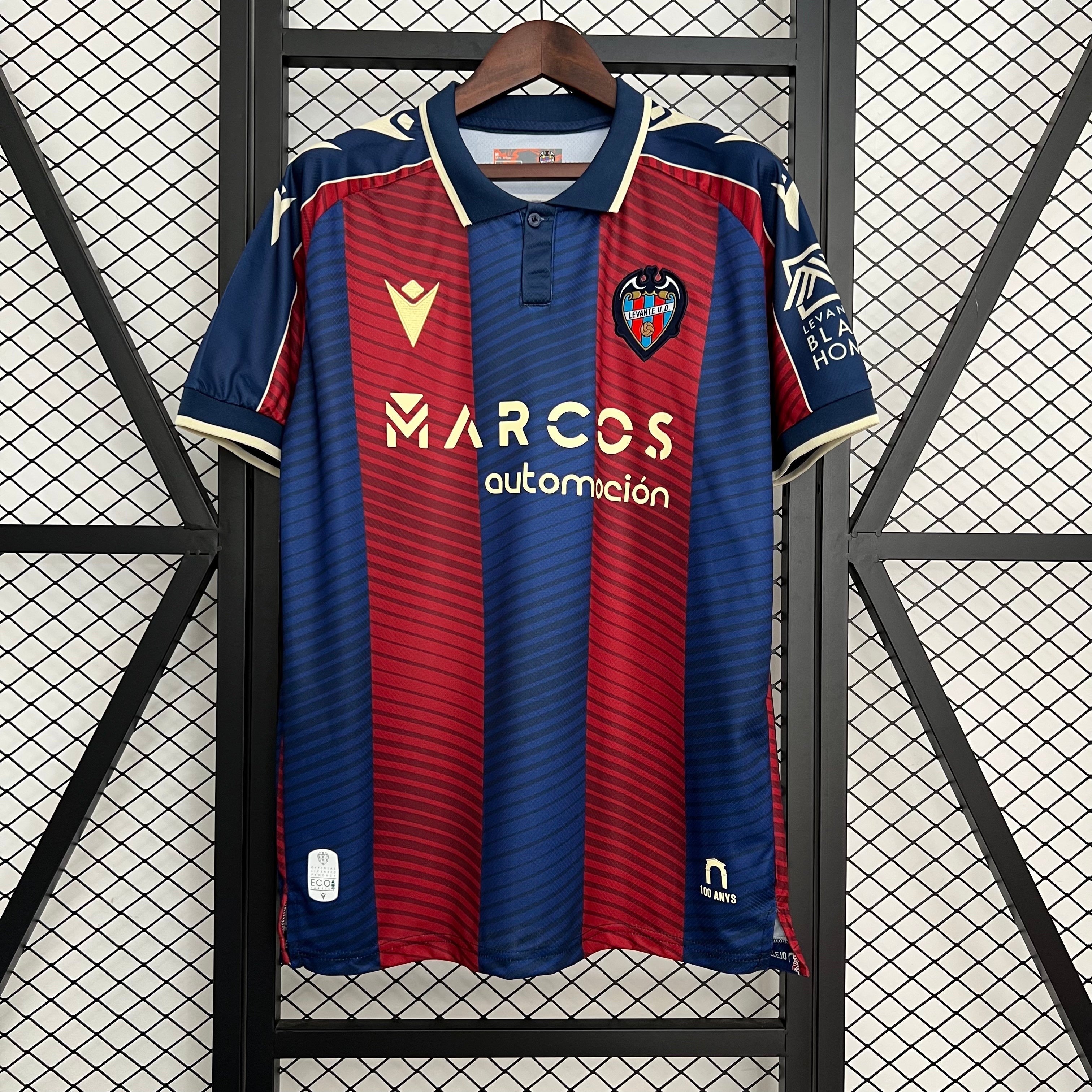 LEVANTE II 25/26 HOMBRE