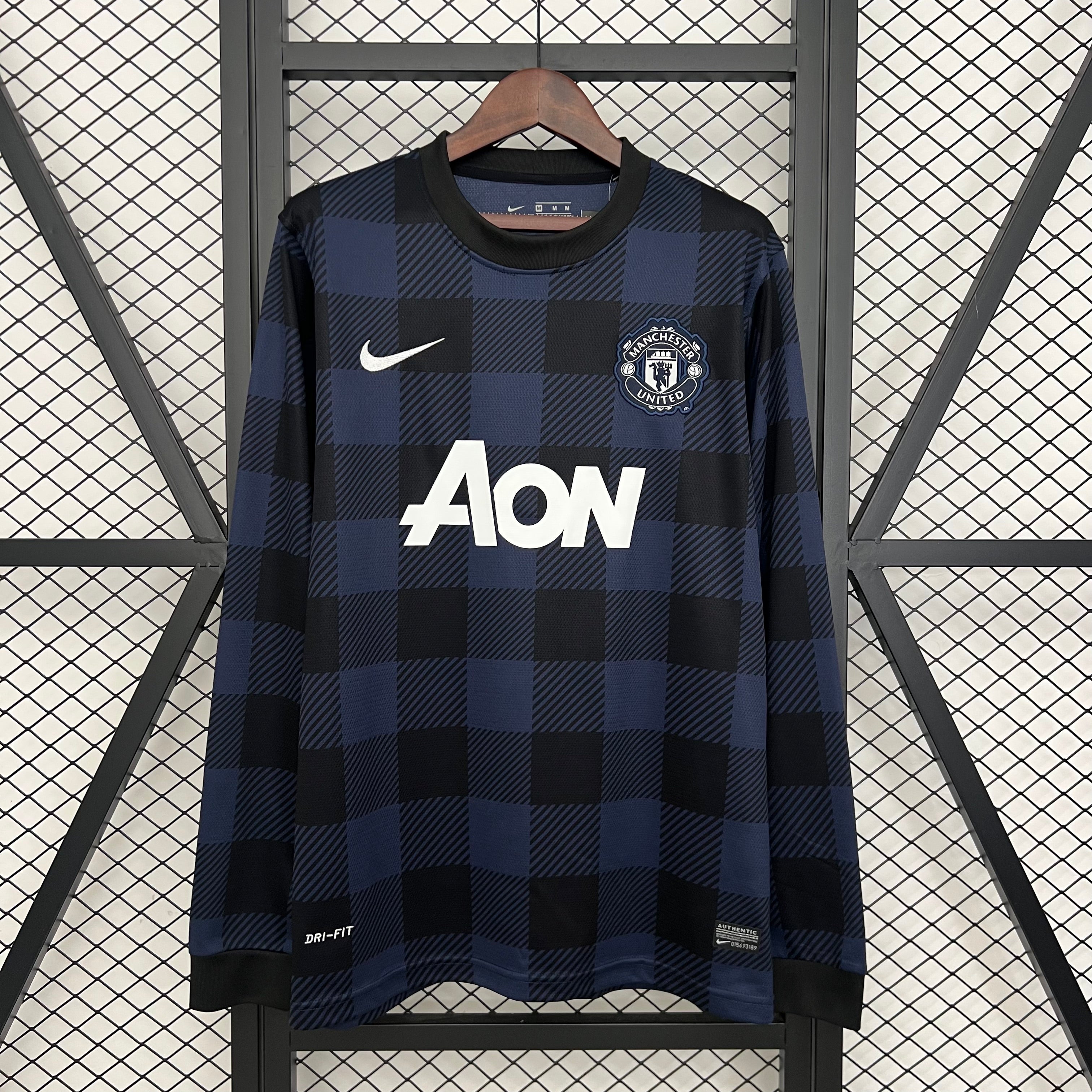 MANCHESTER UNITED III 13/14 HOMBRE (RETRO) MANGA LARGA