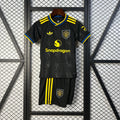 MANCHESTER UNITED III 25/26 CONJUNTO INFANTIL