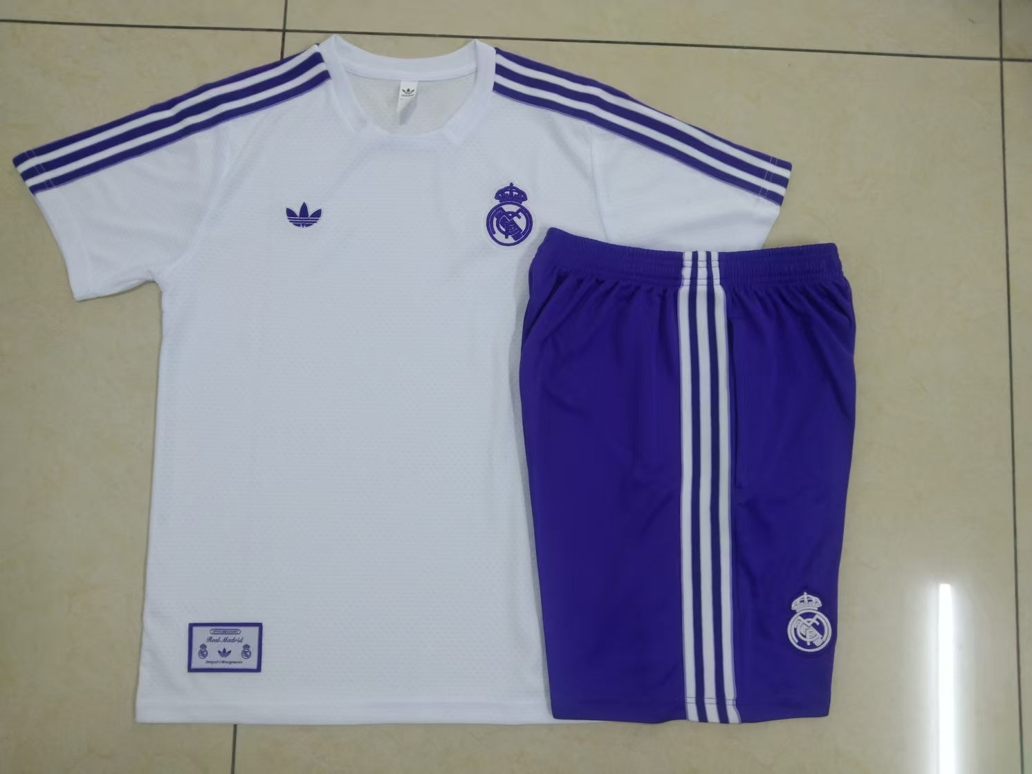 CAMISETA + PANTALONES REAL MADRID XV 25/26