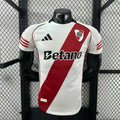 RIVER PLATE I 25/26 HOMBRE (VERSIÓN JUGADOR)