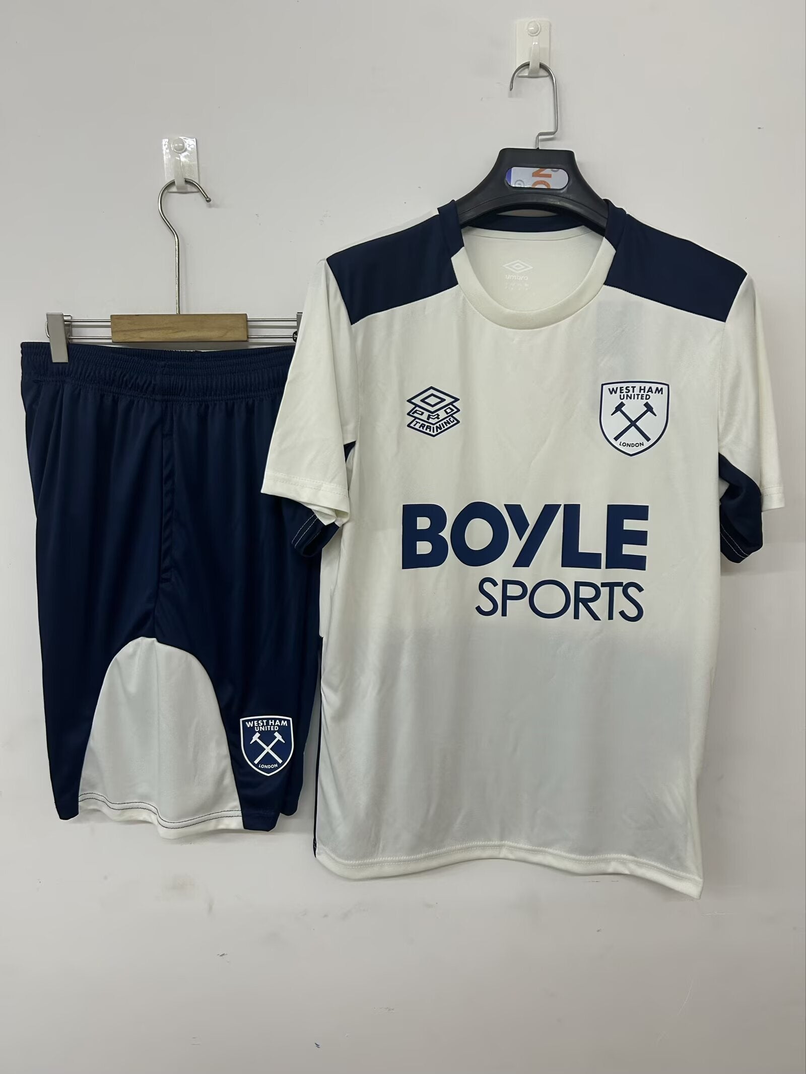 CAMISETA + PANTALONES WEST HAM II 25/26